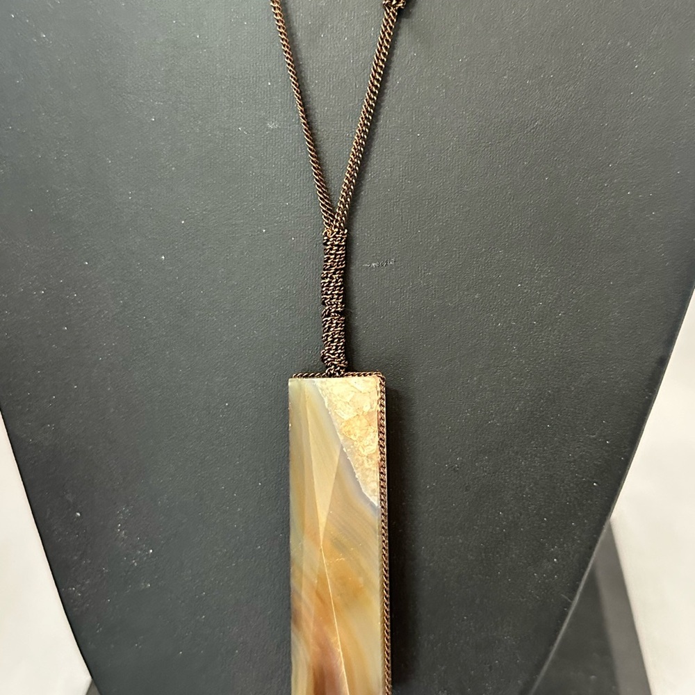Rectangular Agate Stone Pendant On Copper Tone Ch… - image 2